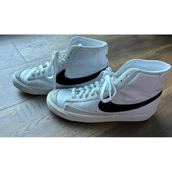 Nike Blazer Mid '77 Vintage Men's Sneakers White/Black, Size US 9.5 - Picture 2 of 10